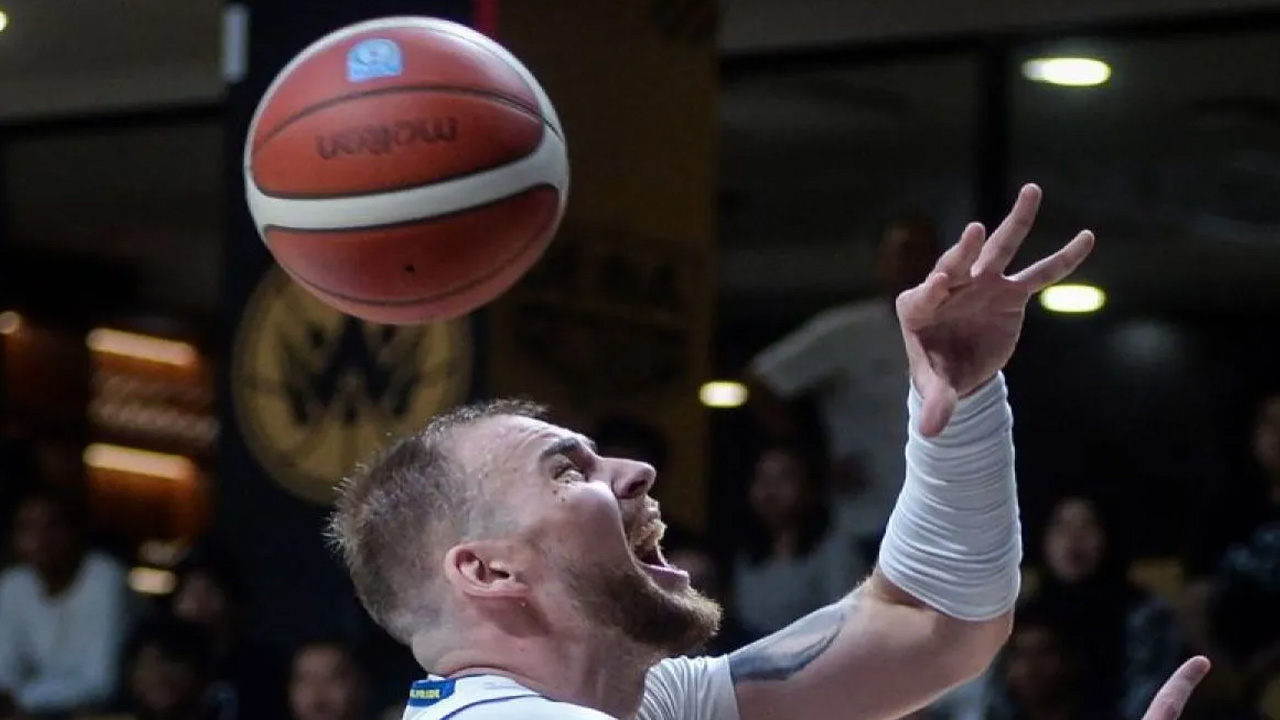 Jadwal IBL 2025, Satria lawan Prawira hangatkan penghujung pekan ke-19