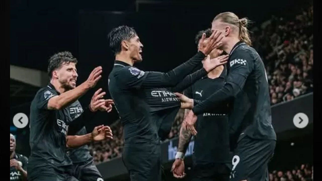 JUAL BELI GOL! Tottenham Ditahan Imbang 2-2 di Derbi London, Manchester City Tuntaskan Drama 9 Gol dengan Kemenangan 5-4